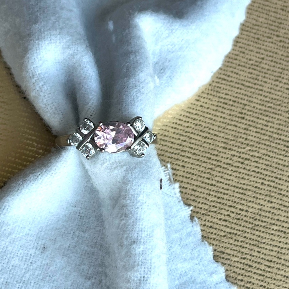 Sterling Silver Fashion Ring.